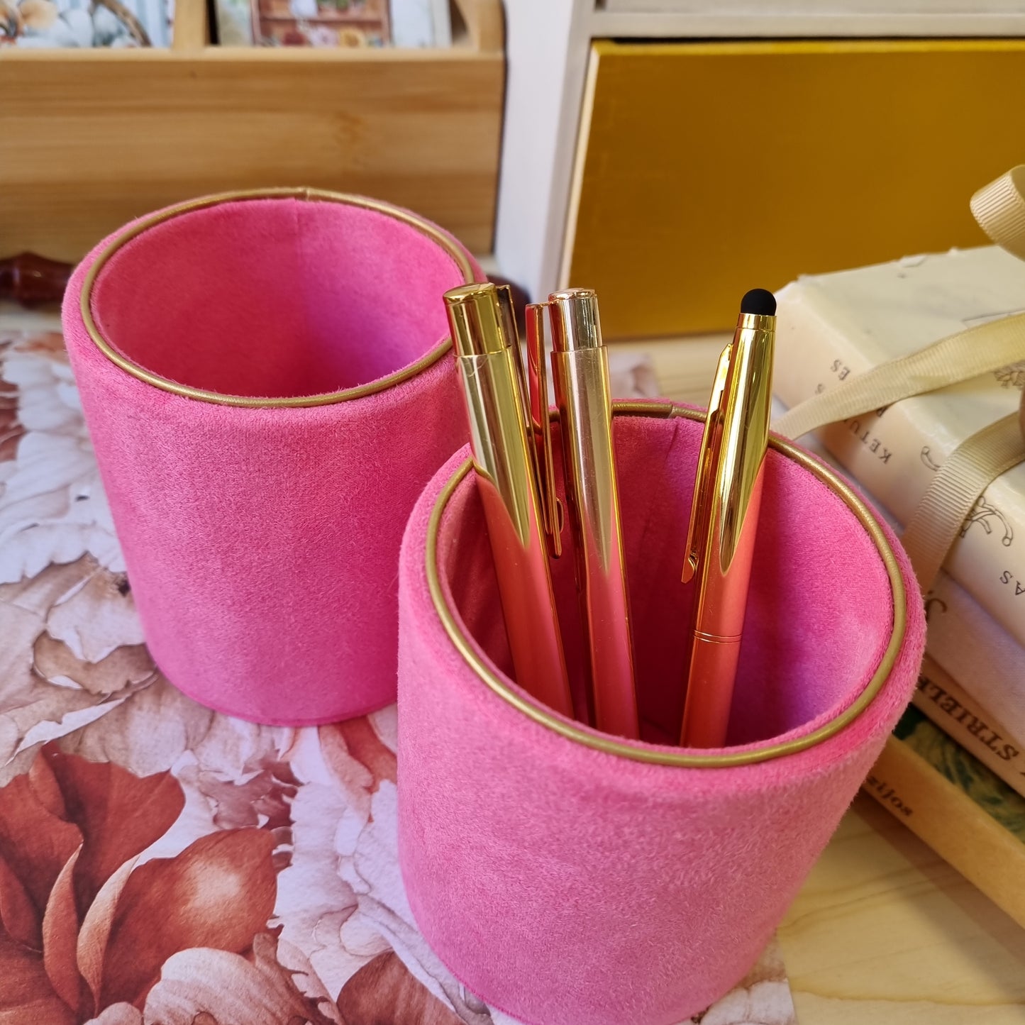 Rankų darbo pieštukinė "Barbie" rvcreativestudio