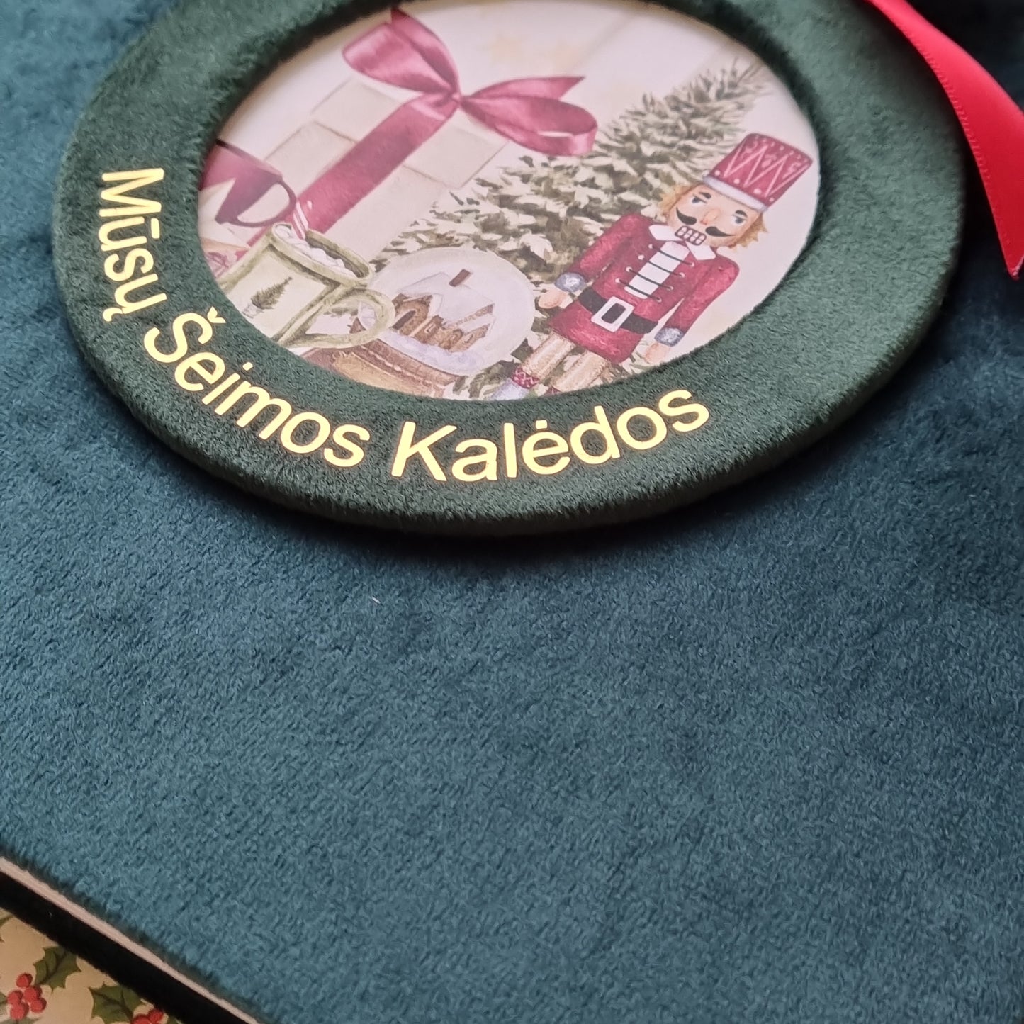 Rankų darbo albumas "Mūsų Šeimos Kalėdos"