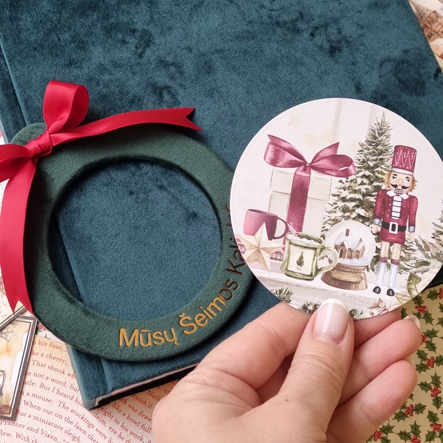 Rankų darbo albumas "Mūsų Šeimos Kalėdos"