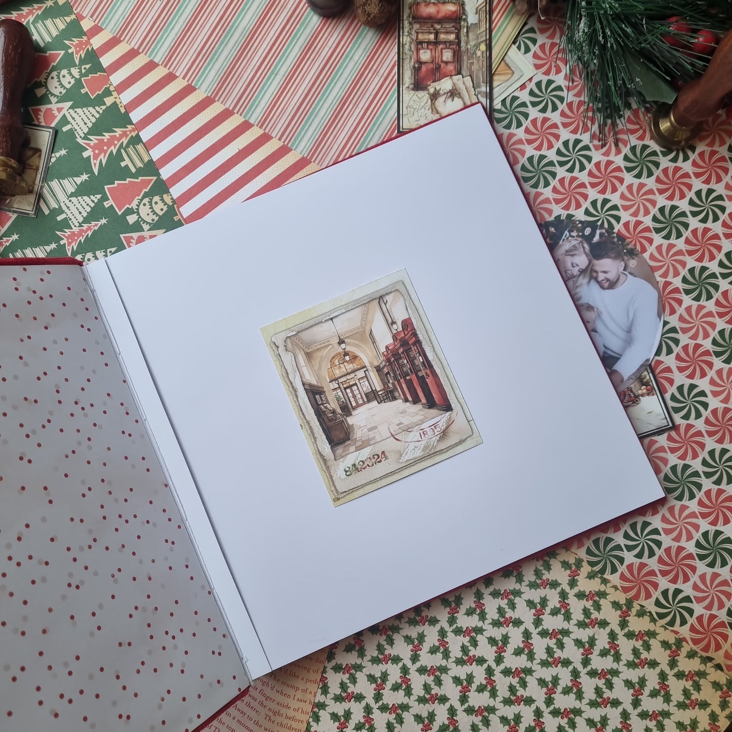 Rankų darbo albumas nuotraukoms "Pliuškis"
