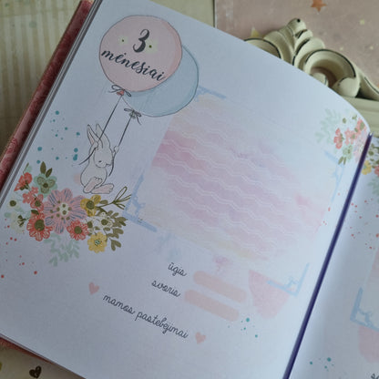 Rankų darbo kūdikio knyga mergaitei "Vaivorykštė"  rvcreativestudio   