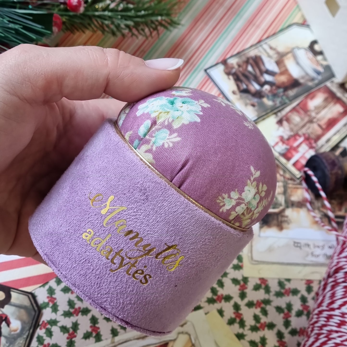 Rankų darbo adatinė "Mamytės adatytės"