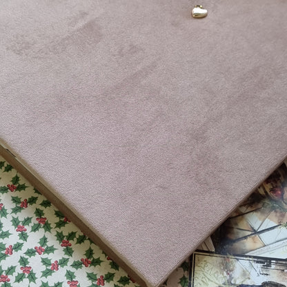 Rankų darbo albumas "Dusty rose"