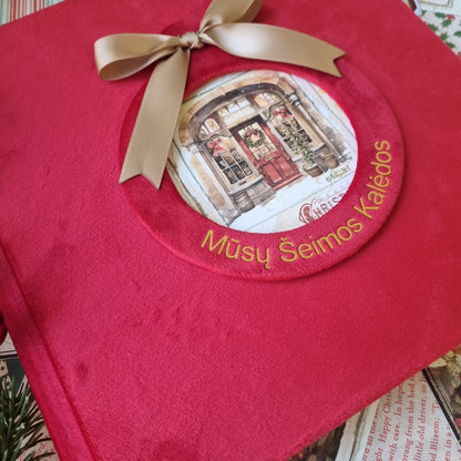 Rankų darbo albumas " Mūsų šeimos Kalėdos"