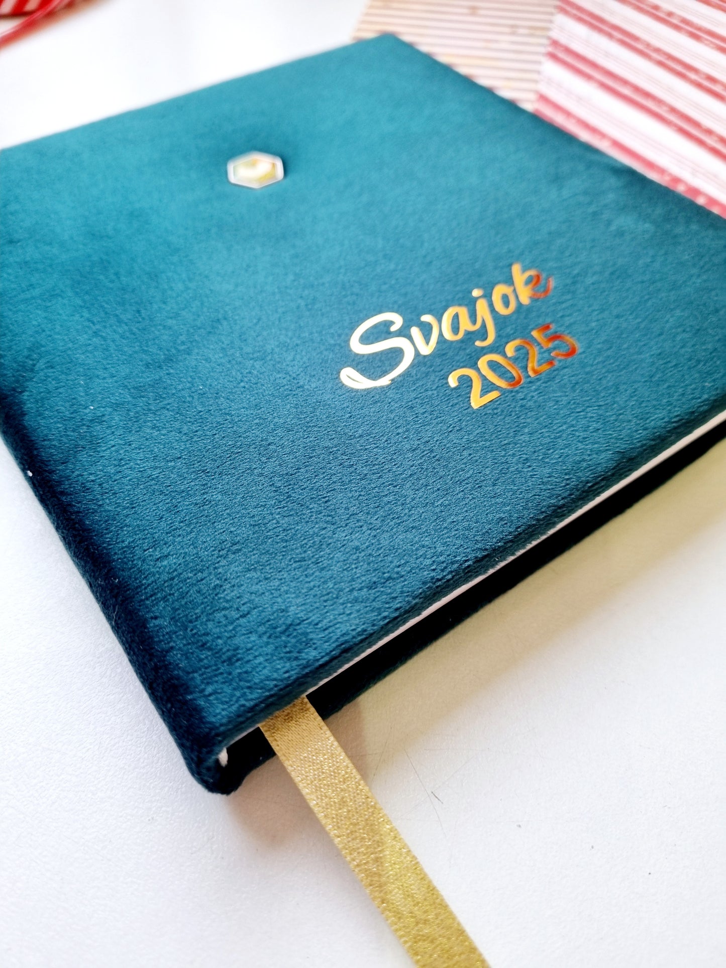 Rankų darbo kalendorius "Svajok" 2025