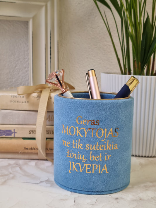 Rankų darbo pieštukinė "Mokytojai"