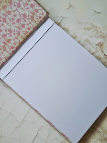 Rankų darbo albumas "Cream Floral"