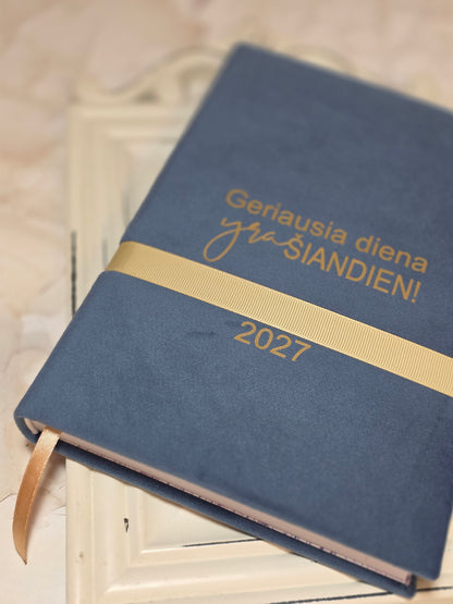 Darbo knyga 2027 "Geriausia diena" su dėžute