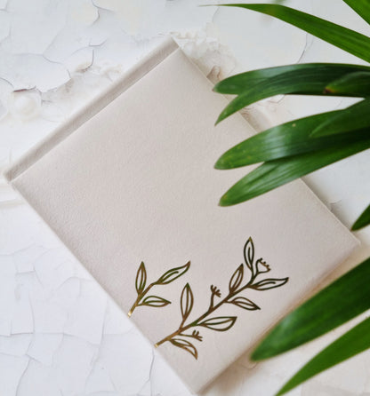 Rankų darbo albumas "Cream Floral"