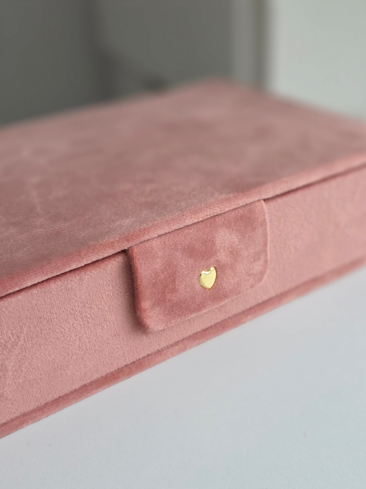 Rankų darbo dėžutė papuošalams "Rose"