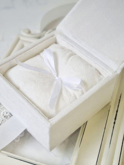 Žiedų dėžutė "White"