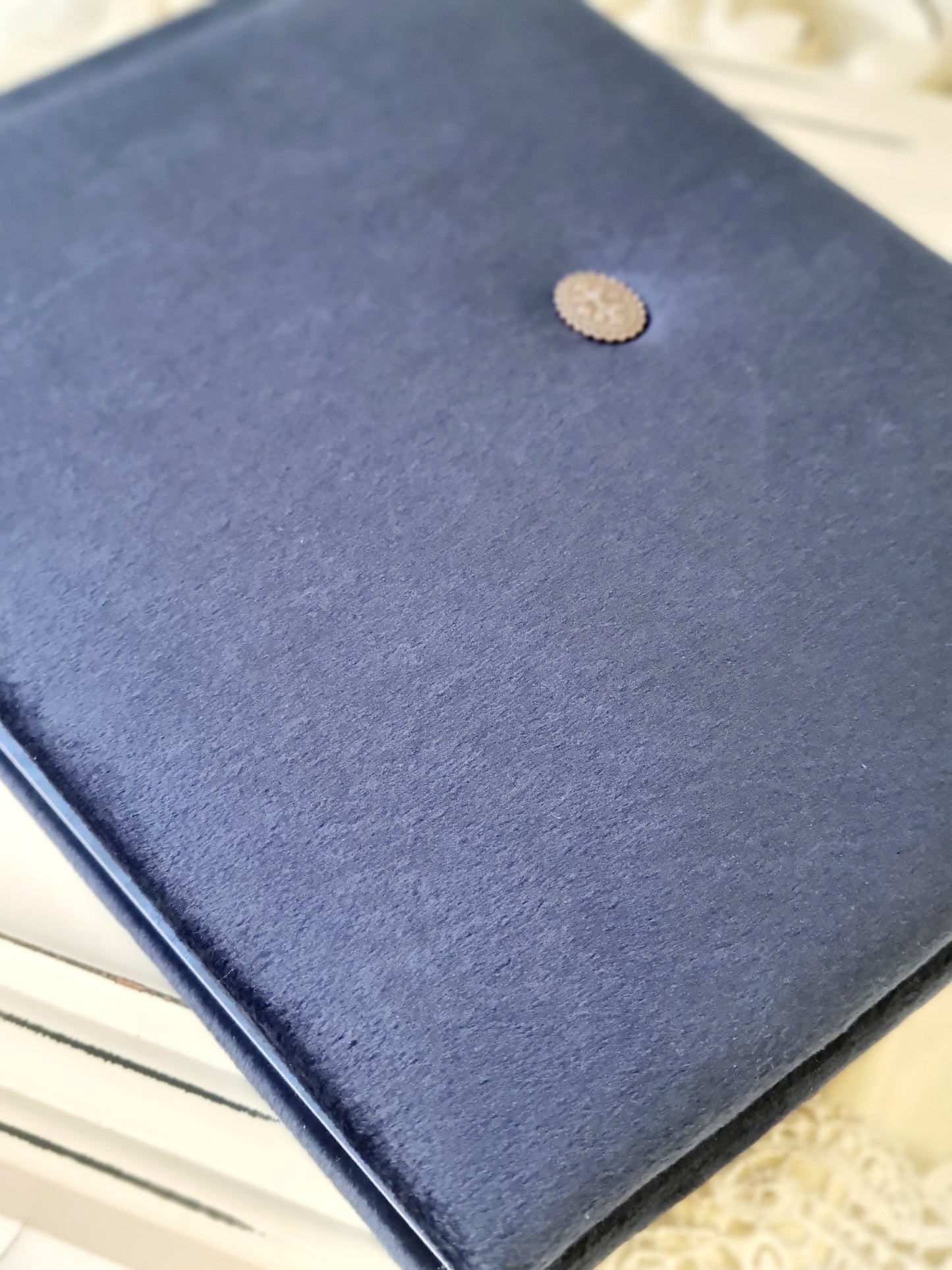 Rankų darbo albumas "Royal blue"