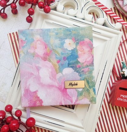 Rankų darbo knygelė rašams, eskizams "Mylėk"