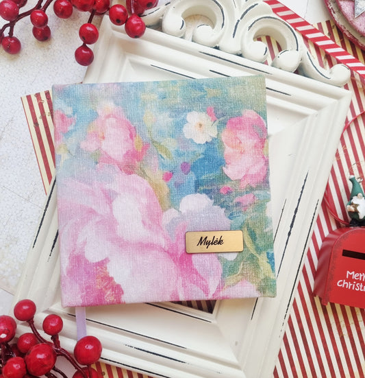 Rankų darbo knygelė rašams, eskizams "Mylėk"